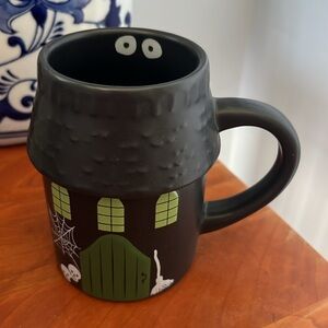 Haunted House Black Halloween Mug - Hyde and Eek